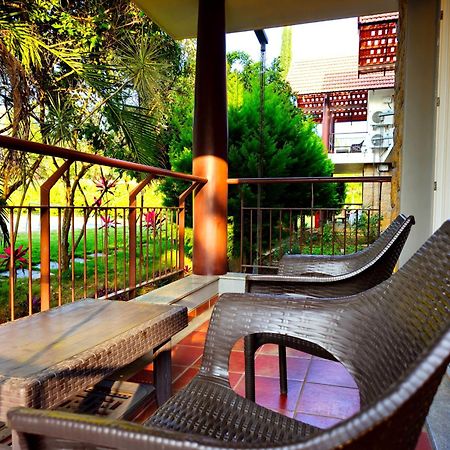 7 Heaven Villas & Resorts Чикмагалур Экстерьер фото