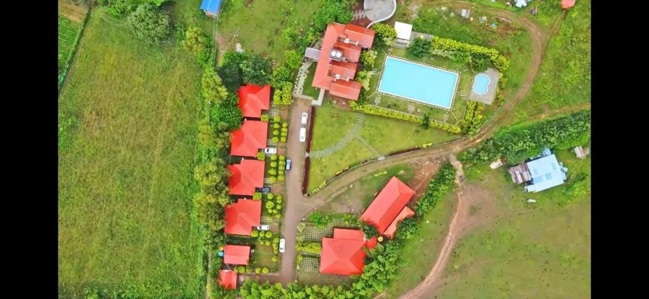 7 Heaven Villas & Resorts Чикмагалур Экстерьер фото