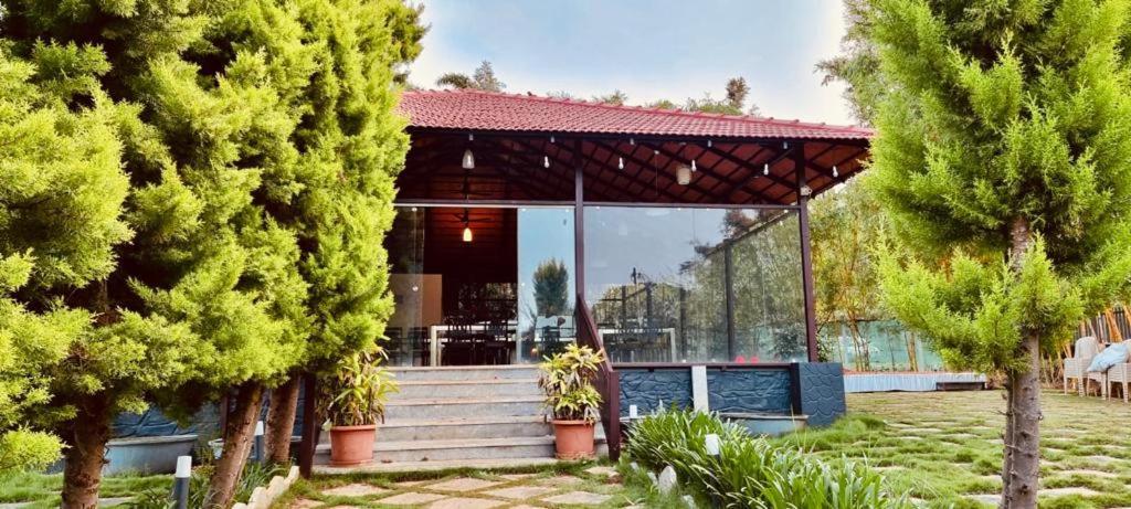 7 Heaven Villas & Resorts Чикмагалур Экстерьер фото