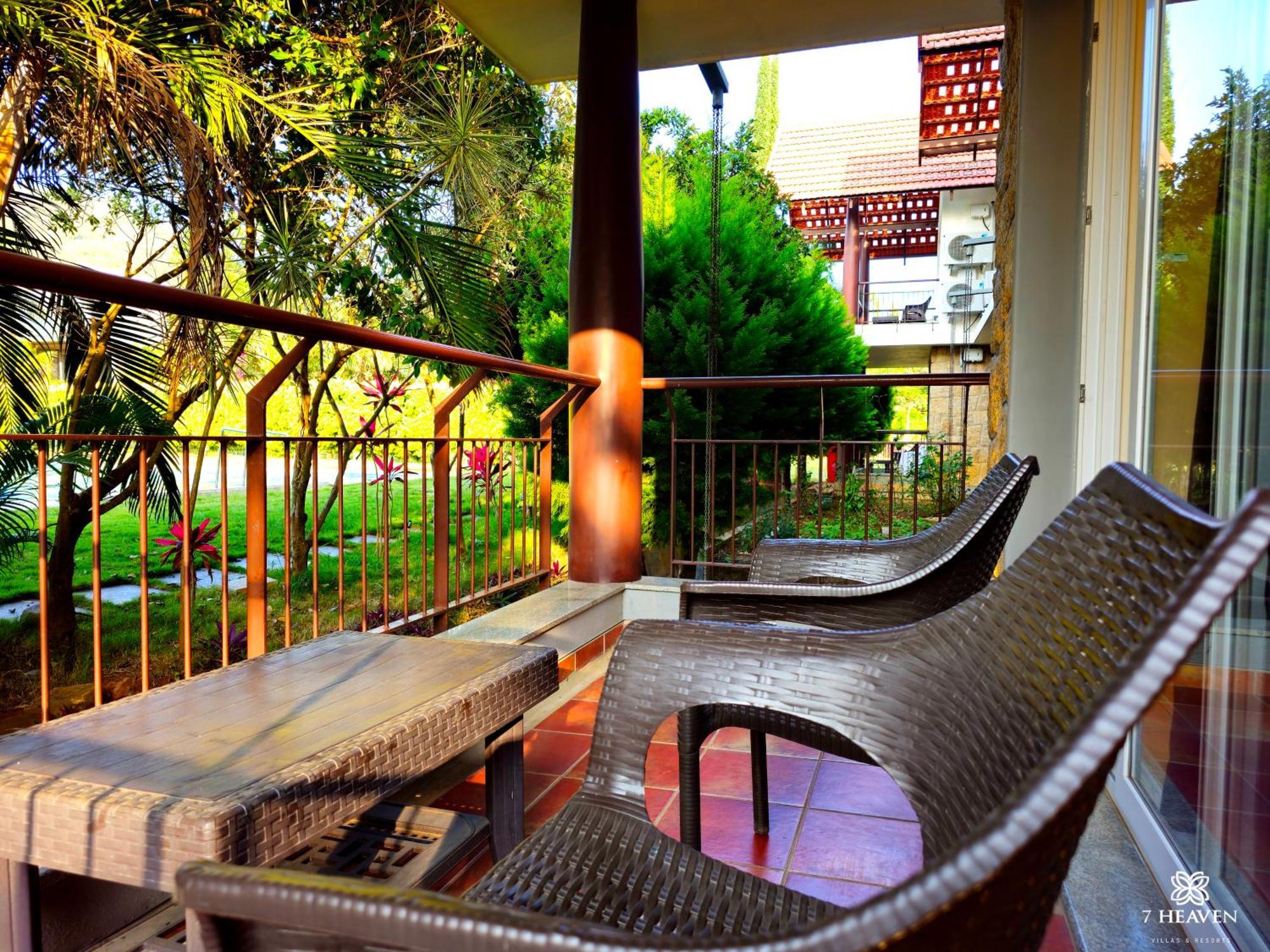 7 Heaven Villas & Resorts Чикмагалур Экстерьер фото