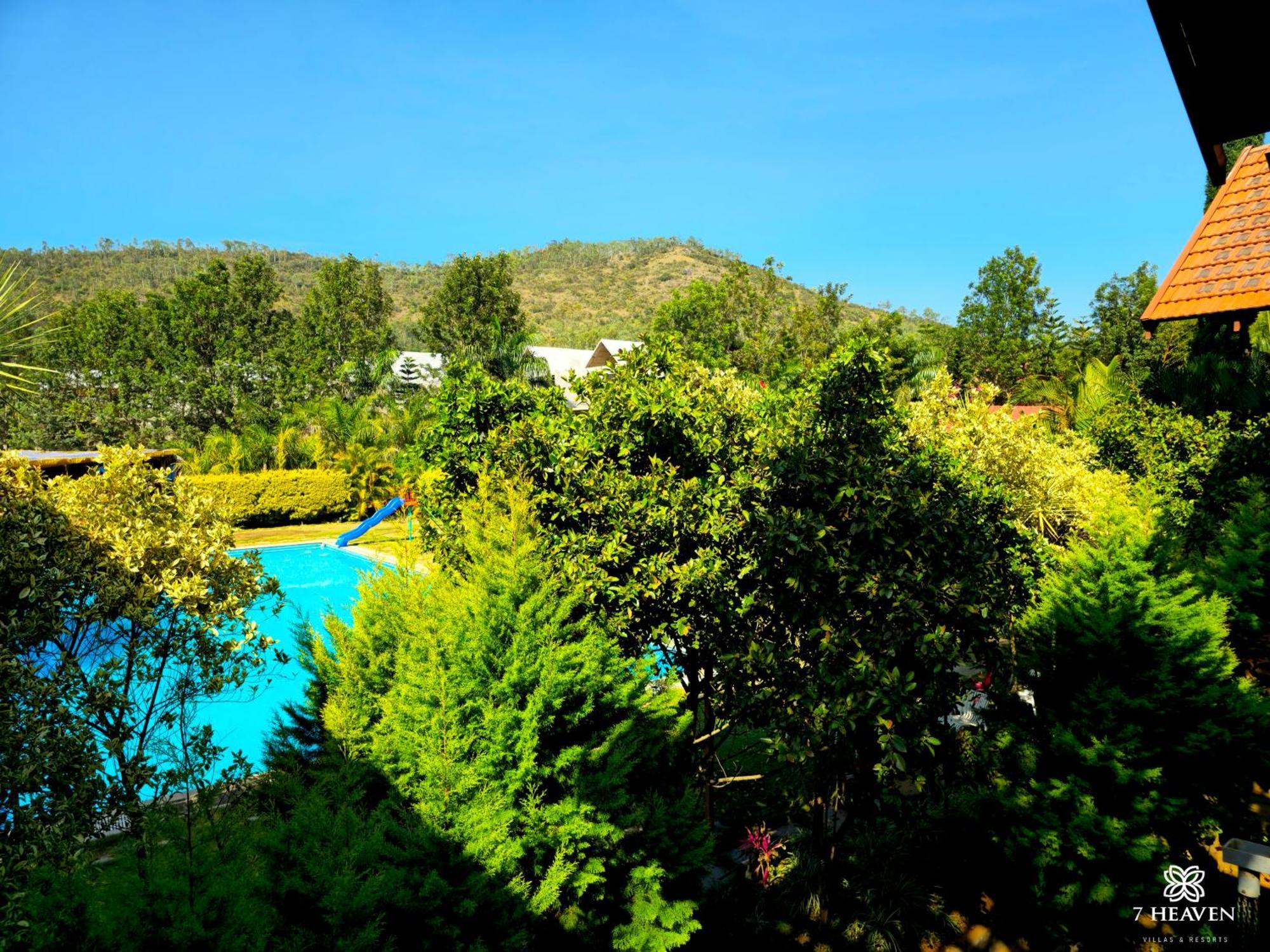 7 Heaven Villas & Resorts Чикмагалур Экстерьер фото