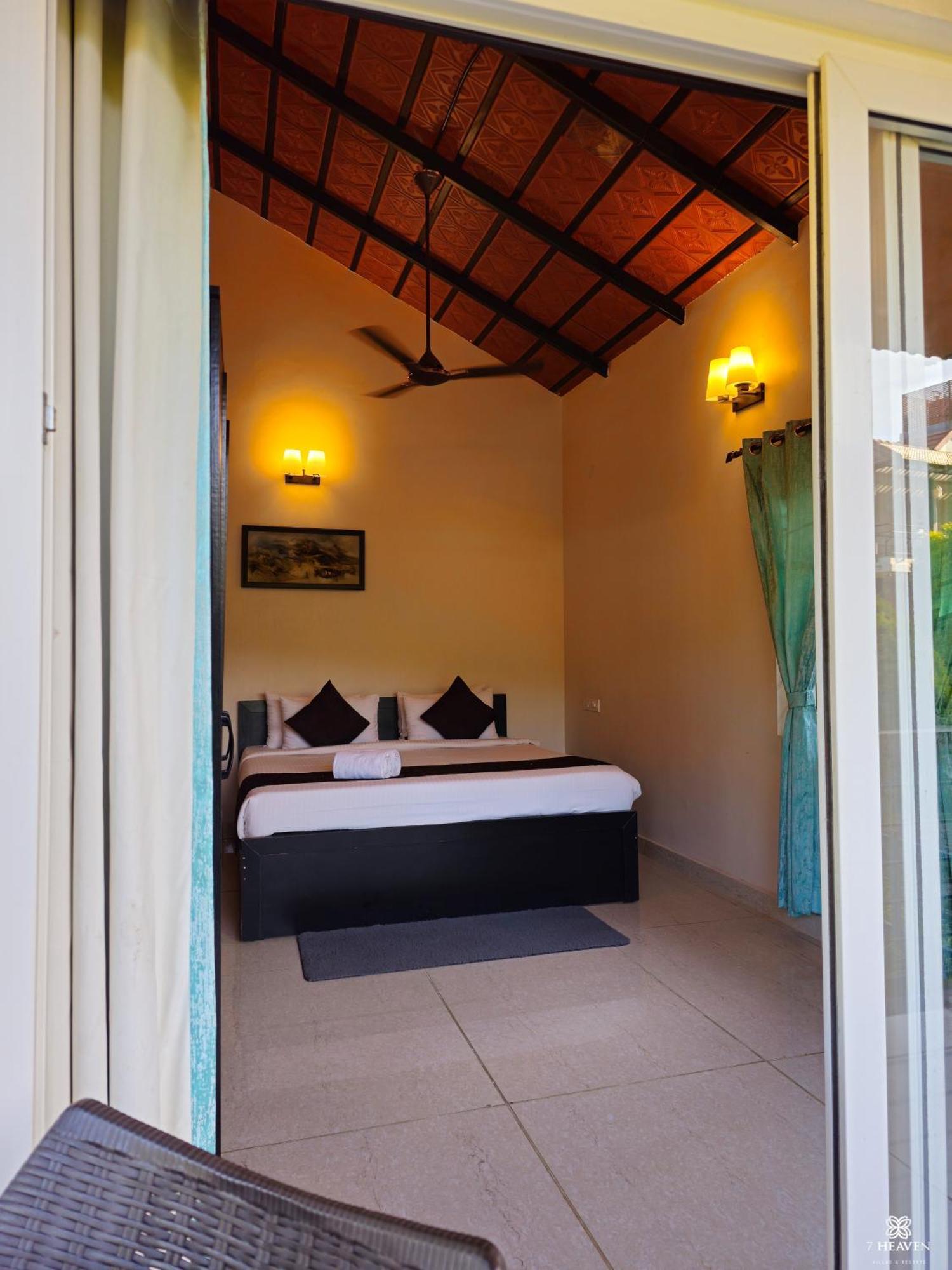 7 Heaven Villas & Resorts Чикмагалур Экстерьер фото
